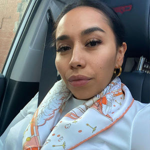 Meet your Posher, Toni-rose